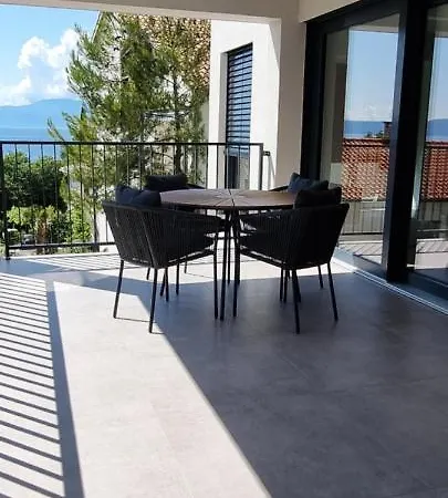 Seabreeze Luxury Apartments Njivice Exterior photo