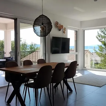Seabreeze Luxury Apartments Njivice Exterior photo