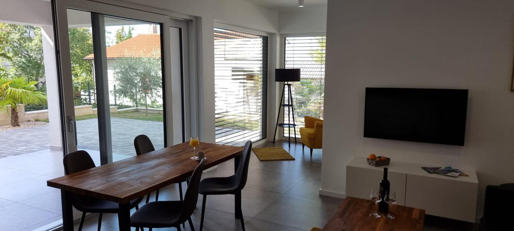 Seabreeze Luxury Apartment *