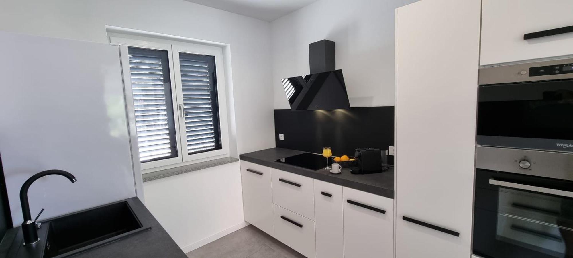Seabreeze Luxury Apartment